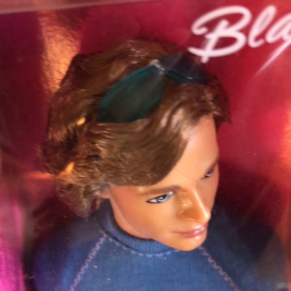 2005 Barbie Beach Fun BLAINE Doll nwt - Picture 8 of 16